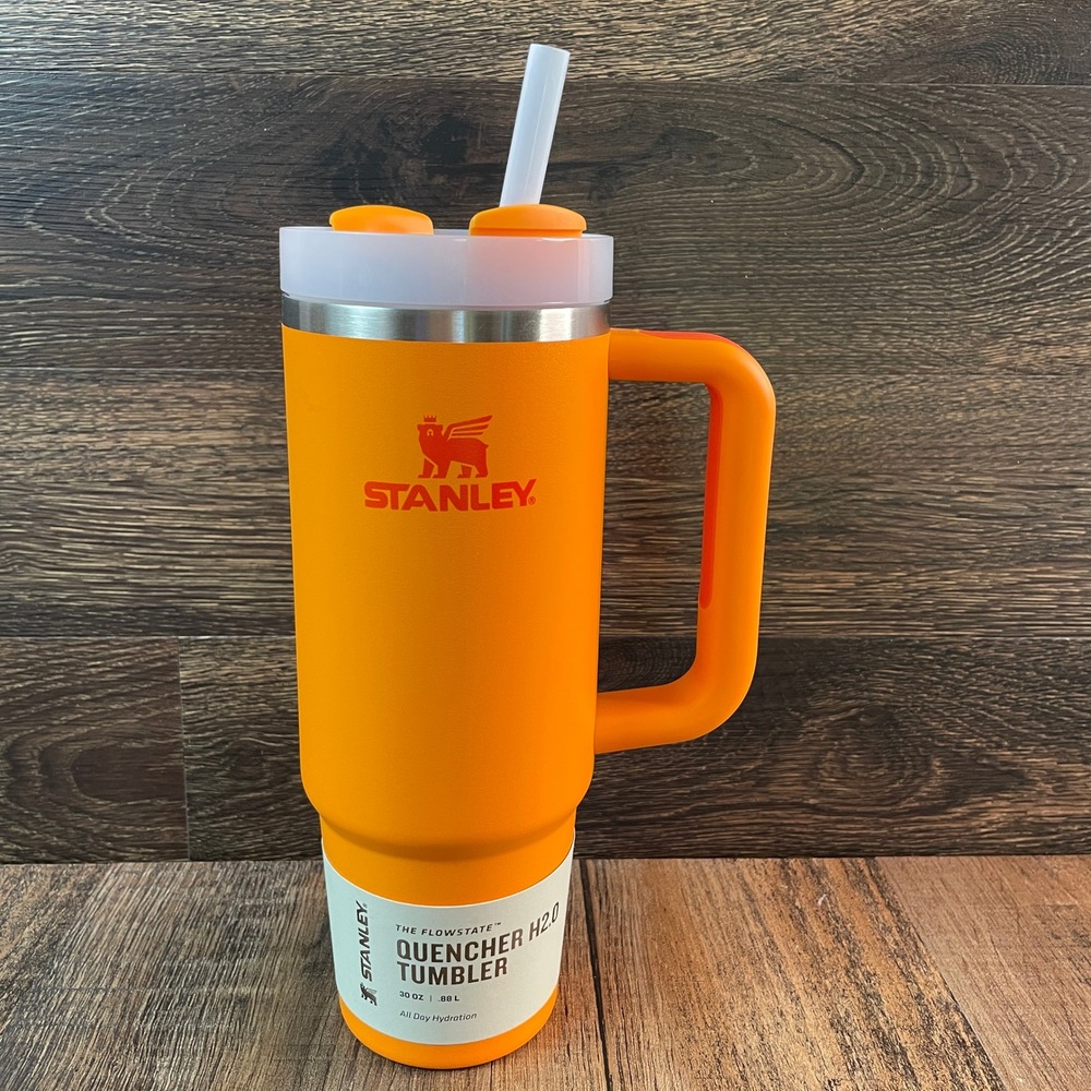 NEW Stanley Quencher H2.0 FlowState Tumbler Mug 30oz Goldenrod Orange Flex Straw
